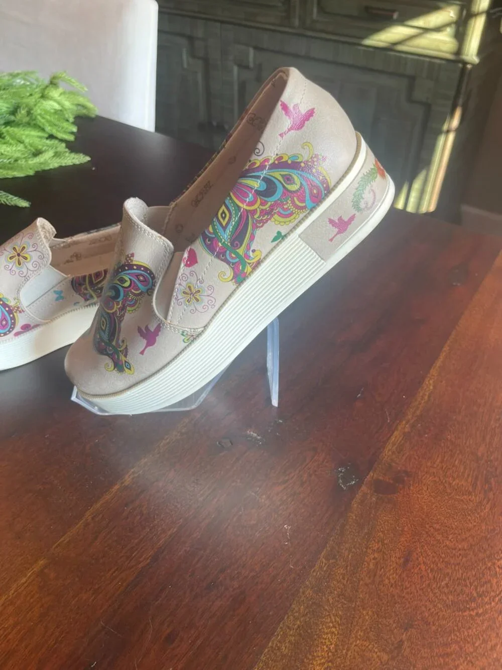 Walk Into Color Goby Handmade Slip-Ons Size 39